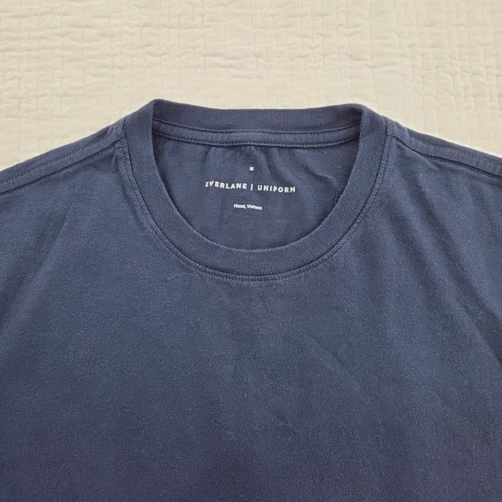 Everlane The Uniform Essential Organic Crew Tee M Navy Blue Organic Cotton NWOT - Picture 5 of 13